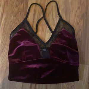 3/$15 Velvet and lace top